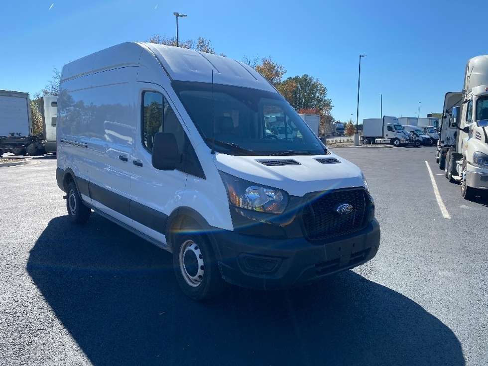 Cargo Van (Panel Van)-Light and Medium Duty Trucks-Ford-2021-Transit 250-Atlanta (Forest Park)-GA-107,686
miles-$ 32,500