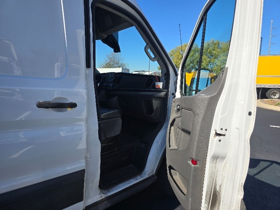 Cargo Van (Panel Van)-Light and Medium Duty Trucks-Ford-2021-Transit 250-Atlanta (Forest Park)-GA-107,951\n\t\tmiles-$ 32,500 - Image 19
