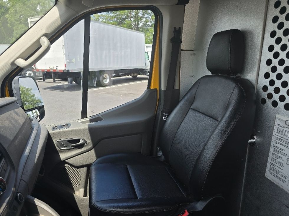 Cargo Van (Panel Van)-Light and Medium Duty Trucks-Ford-2021-Transit 250-Atlanta (Forest Park)-GA-108,191\n\t\tmiles-$ 28,250 - Image 18