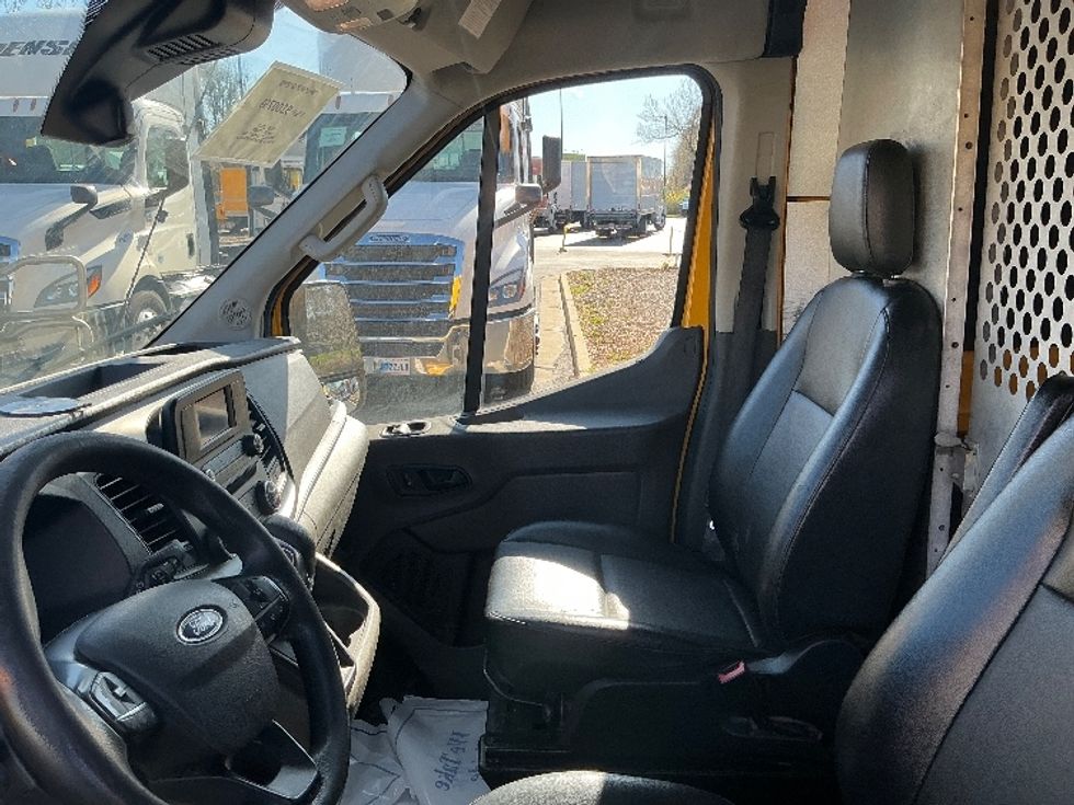 Cargo Van (Panel Van)-Light and Medium Duty Trucks-Ford-2021-Transit 250-Atlanta (Forest Park)-GA-108,830\n\t\tmiles-$ 28,750 - Image 18