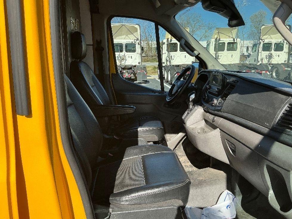 Cargo Van (Panel Van)-Light and Medium Duty Trucks-Ford-2021-Transit 250-Atlanta (Forest Park)-GA-108,830\n\t\tmiles-$ 28,750 - Image 21