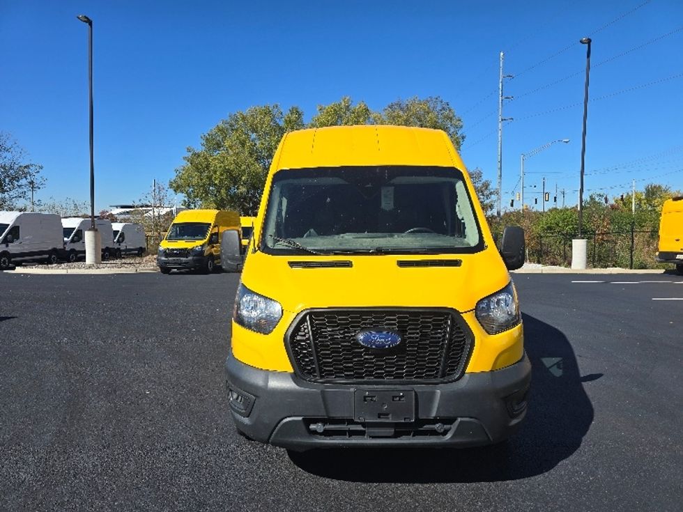 Cargo Van (Panel Van)-Light and Medium Duty Trucks-Ford-2021-Transit 250-Atlanta (Forest Park)-GA-110,154\n\t\tmiles-$ 28,750 - Image 2