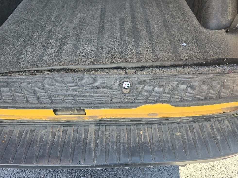 Cargo Van (Panel Van)-Light and Medium Duty Trucks-Ford-2021-Transit 250-Atlanta (Forest Park)-GA-110,154\n\t\tmiles-$ 28,750 - Image 9