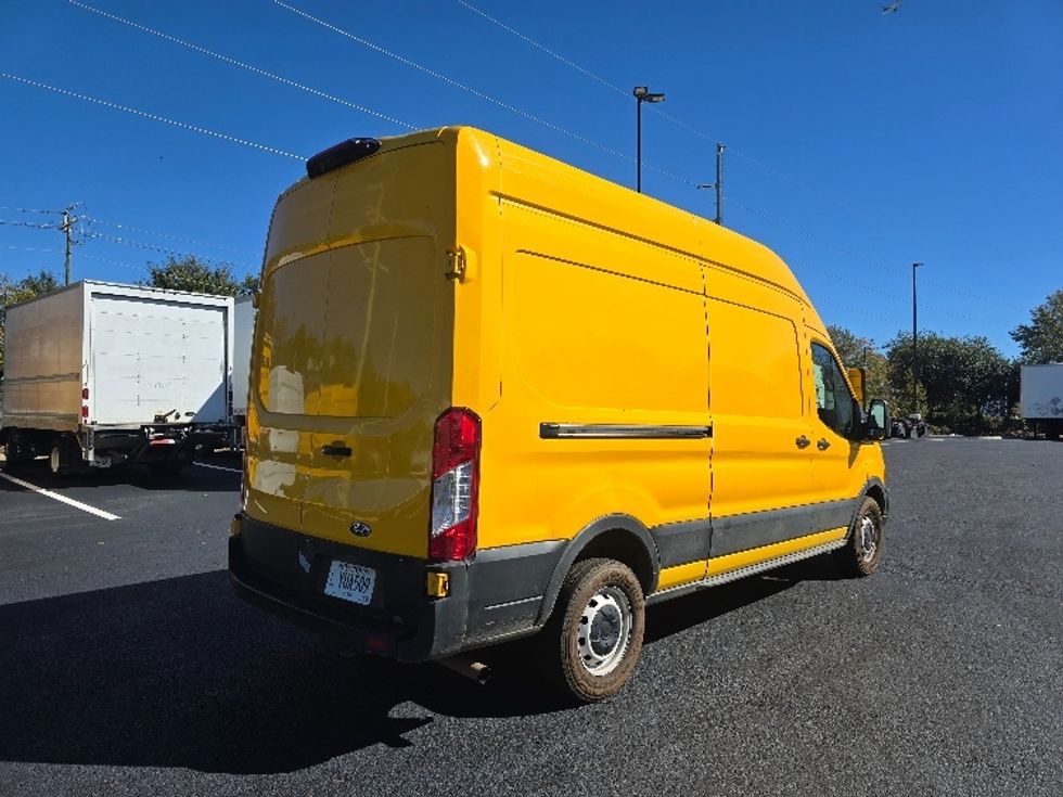 Cargo Van (Panel Van)-Light and Medium Duty Trucks-Ford-2021-Transit 250-Atlanta (Forest Park)-GA-110,154\n\t\tmiles-$ 28,750 - Image 12