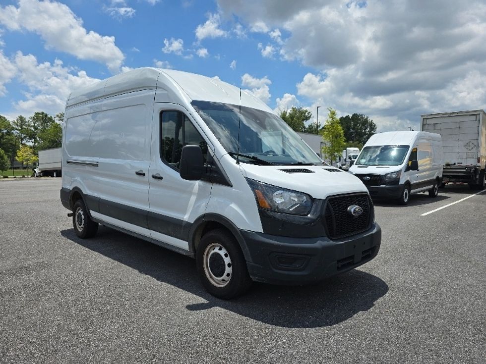 Cargo Van (Panel Van)-Light and Medium Duty Trucks-Ford-2021-Transit 250-Atlanta (Forest Park)-GA-112,363\n\t\tmiles-$ 32,500 - Image 1