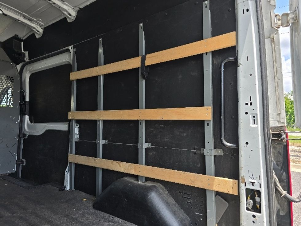 Cargo Van (Panel Van)-Light and Medium Duty Trucks-Ford-2021-Transit 250-Atlanta (Forest Park)-GA-112,363\n\t\tmiles-$ 32,500 - Image 11