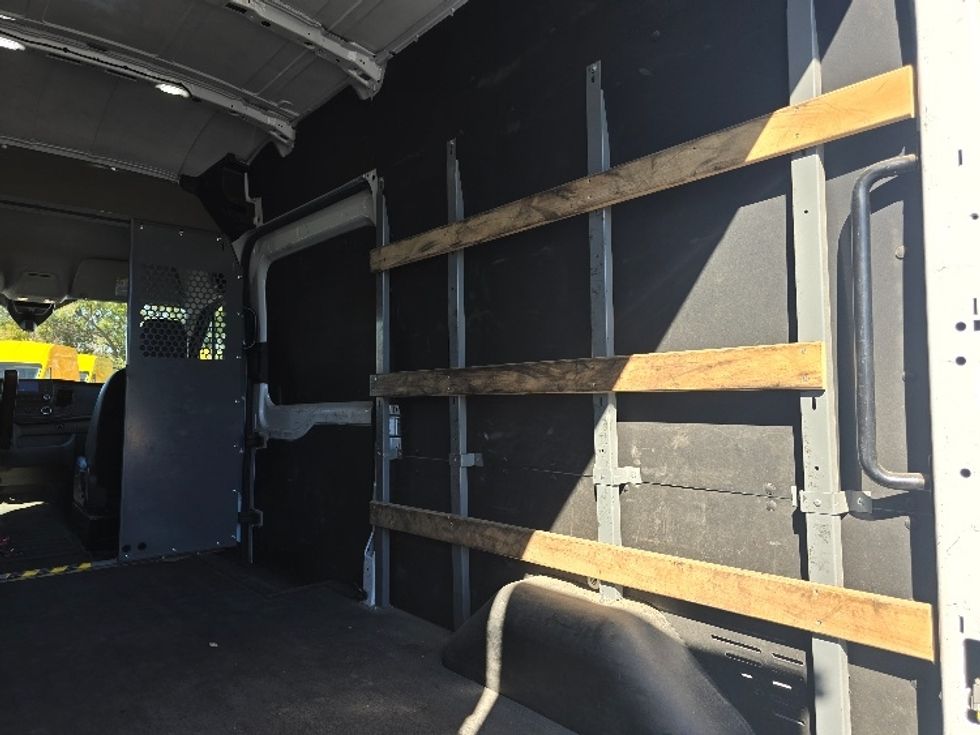 Cargo Van (Panel Van)-Light and Medium Duty Trucks-Ford-2021-Transit 250-Atlanta (Forest Park)-GA-115,049\n\t\tmiles-$ 31,250 - Image 11