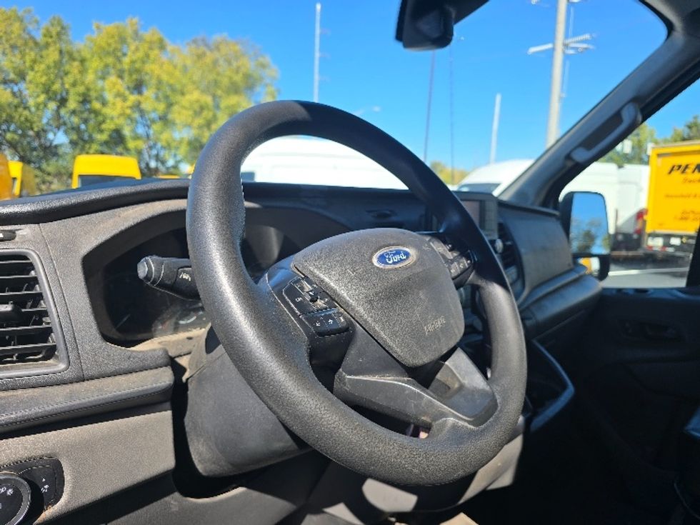 Cargo Van (Panel Van)-Light and Medium Duty Trucks-Ford-2021-Transit 250-Atlanta (Forest Park)-GA-115,049\n\t\tmiles-$ 31,250 - Image 16
