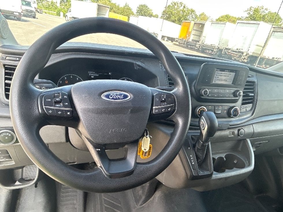 Cargo Van (Panel Van)-Light and Medium Duty Trucks-Ford-2021-Transit 250-Atlanta (Forest Park)-GA-115,307\n\t\tmiles-$ 30,250 - Image 17