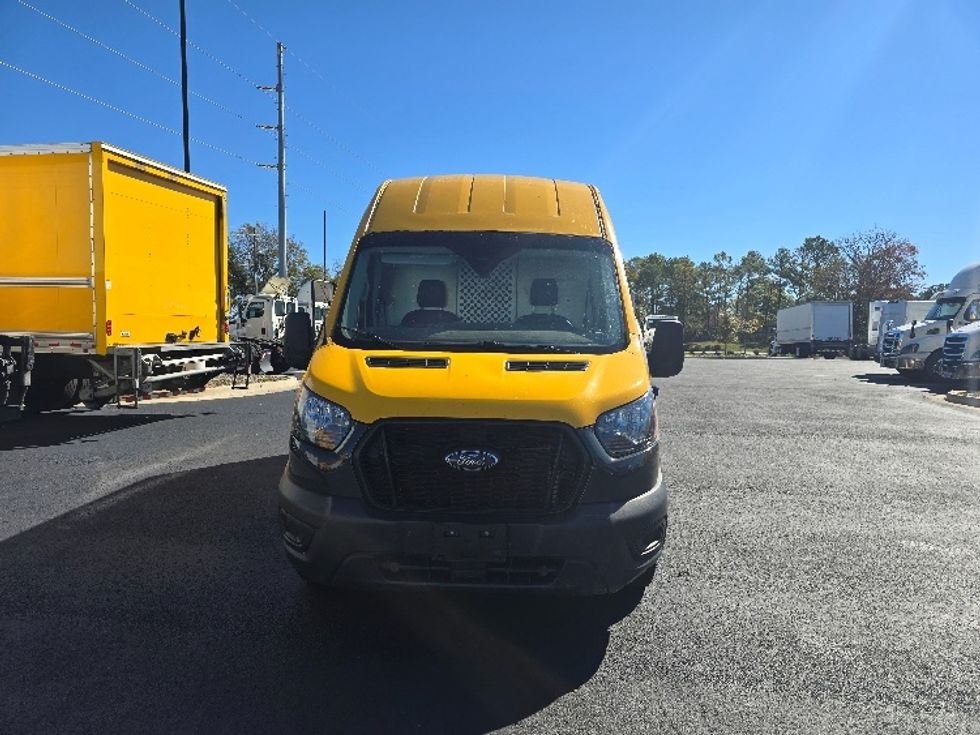 2021 Ford Transit photo 2