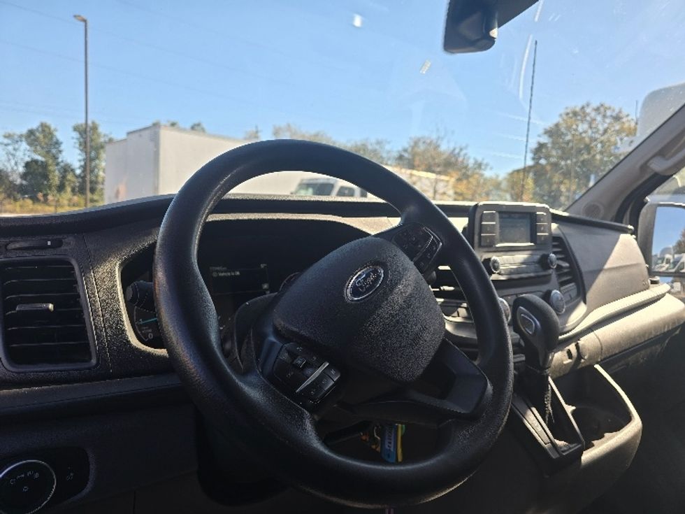 Cargo Van (Panel Van)-Light and Medium Duty Trucks-Ford-2021-Transit 250-Atlanta (Forest Park)-GA-119,467\n\t\tmiles-$ 30,750 - Image 16