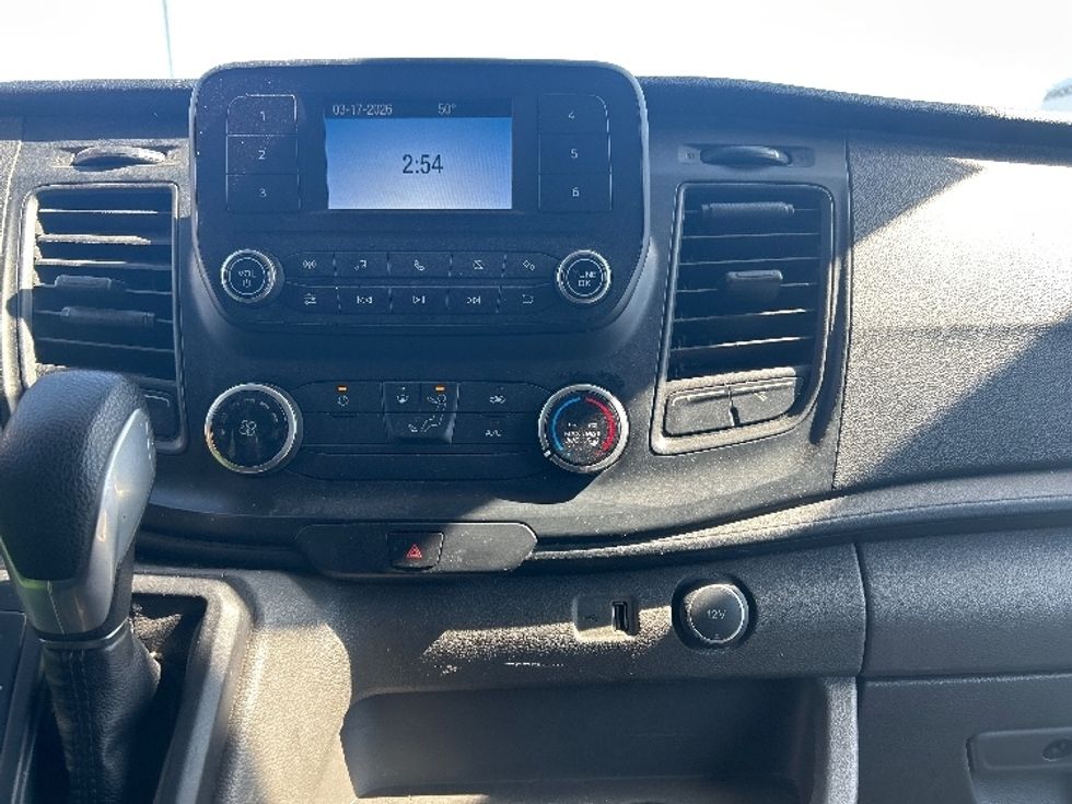 Cargo Van (Panel Van)-Light and Medium Duty Trucks-Ford-2021-Transit 250-Atlanta (Forest Park)-GA-124,252\n\t\tmiles-$ 31,000 - Image 25