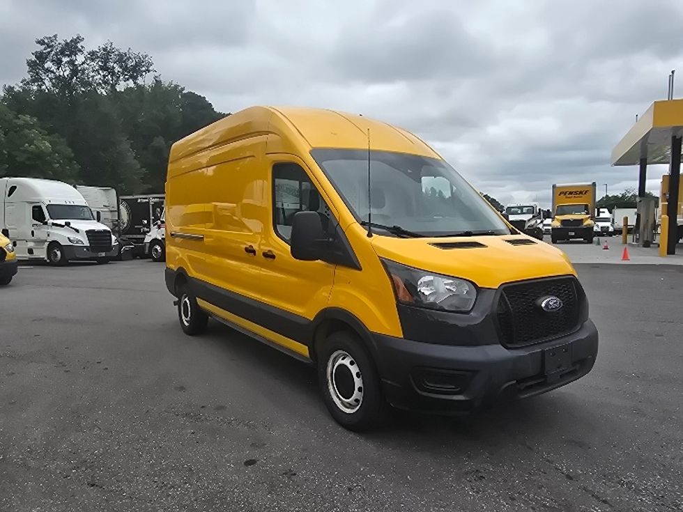 Cargo Van (Panel Van)-Light and Medium Duty Trucks-Ford-2021-Transit 250-Atlanta (Forest Park)-GA-129,579\n\t\tmiles-$ 25,000 - Image 1