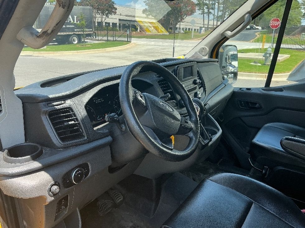 Cargo Van (Panel Van)-Light and Medium Duty Trucks-Ford-2021-Transit 250-Atlanta (Forest Park)-GA-129,579\n\t\tmiles-$ 25,000 - Image 16