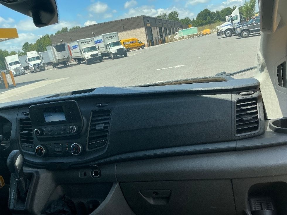 Cargo Van (Panel Van)-Light and Medium Duty Trucks-Ford-2021-Transit 250-Atlanta (Forest Park)-GA-129,579\n\t\tmiles-$ 25,000 - Image 20