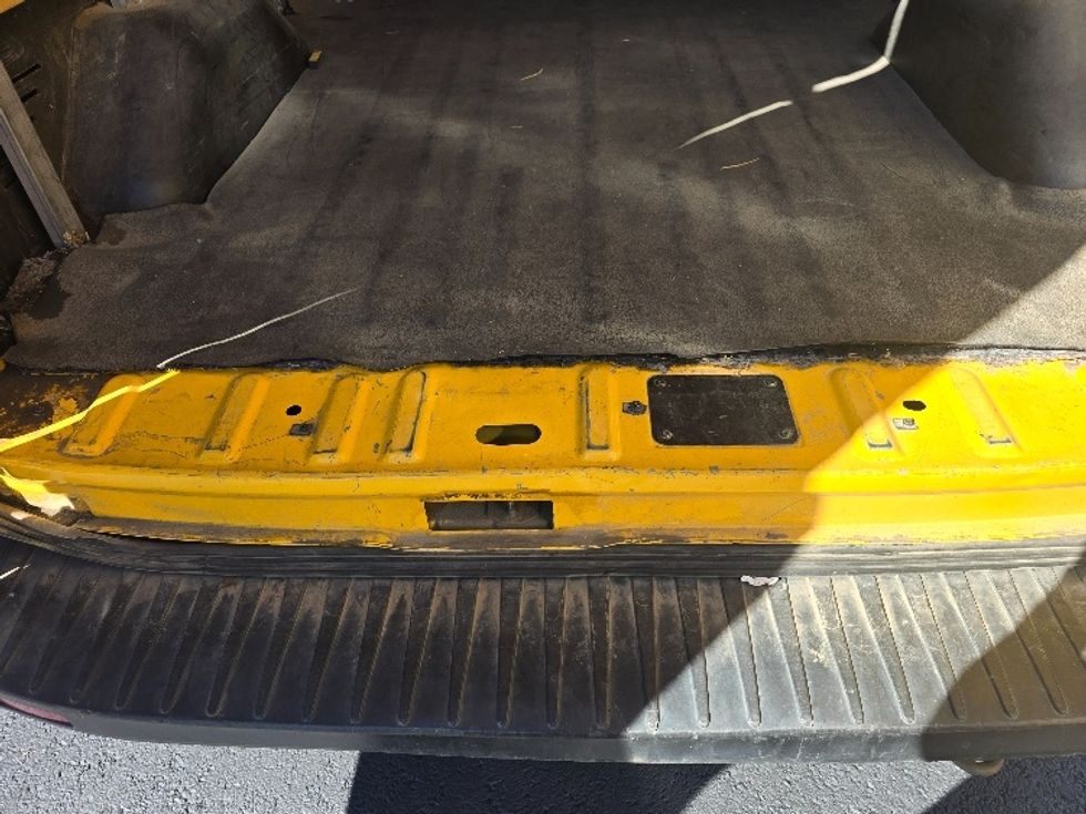 Cargo Van (Panel Van)-Light and Medium Duty Trucks-Ford-2021-Transit 250-Atlanta (Forest Park)-GA-148,209\n\t\tmiles-$ 22,750 - Image 9