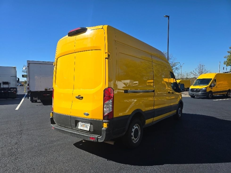 Cargo Van (Panel Van)-Light and Medium Duty Trucks-Ford-2021-Transit 250-Atlanta (Forest Park)-GA-148,209\n\t\tmiles-$ 22,750 - Image 12