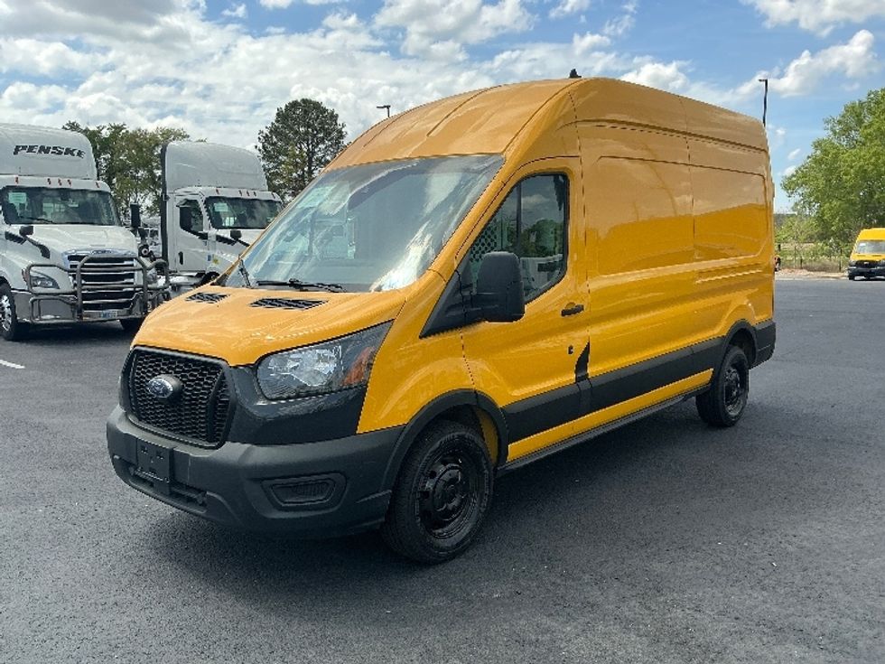 Cargo Van (Panel Van)-Light and Medium Duty Trucks-Ford-2021-Transit 250-Atlanta (Forest Park)-GA-149,760\n\t\tmiles-$ 22,500 - Image 3