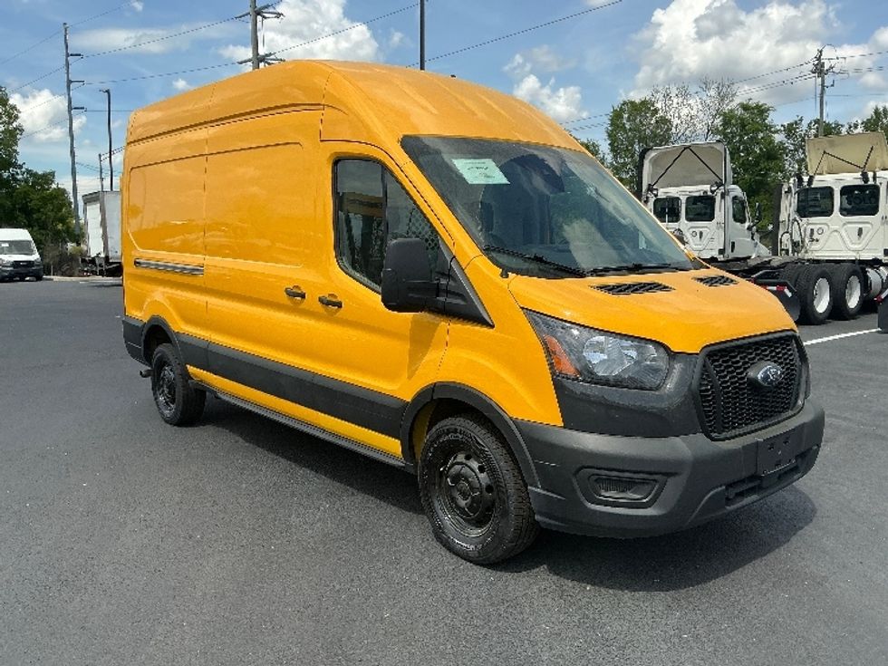 Cargo Van (Panel Van)-Light and Medium Duty Trucks-Ford-2021-Transit 250-Atlanta (Forest Park)-GA-149,760\n\t\tmiles-$ 22,500 - Image 1