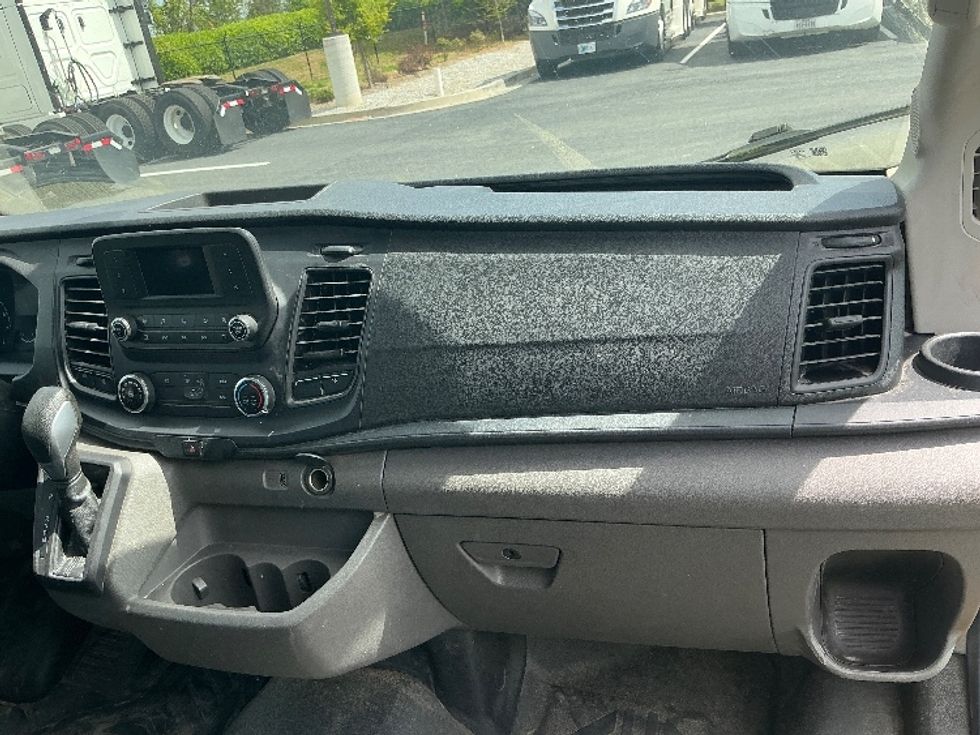 Cargo Van (Panel Van)-Light and Medium Duty Trucks-Ford-2021-Transit 250-Atlanta (Forest Park)-GA-149,760\n\t\tmiles-$ 22,500 - Image 20