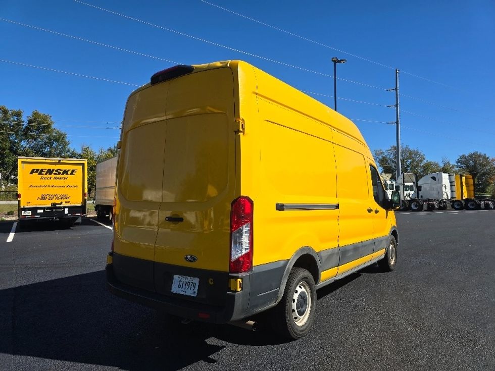Cargo Van (Panel Van)-Light and Medium Duty Trucks-Ford-2021-Transit 250-Atlanta (Forest Park)-GA-157,416\n\t\tmiles-$ 21,750 - Image 12
