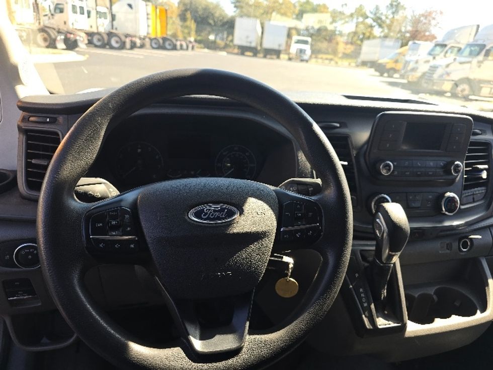 Cargo Van (Panel Van)-Light and Medium Duty Trucks-Ford-2021-Transit 250-Atlanta (Forest Park)-GA-157,416\n\t\tmiles-$ 21,750 - Image 17