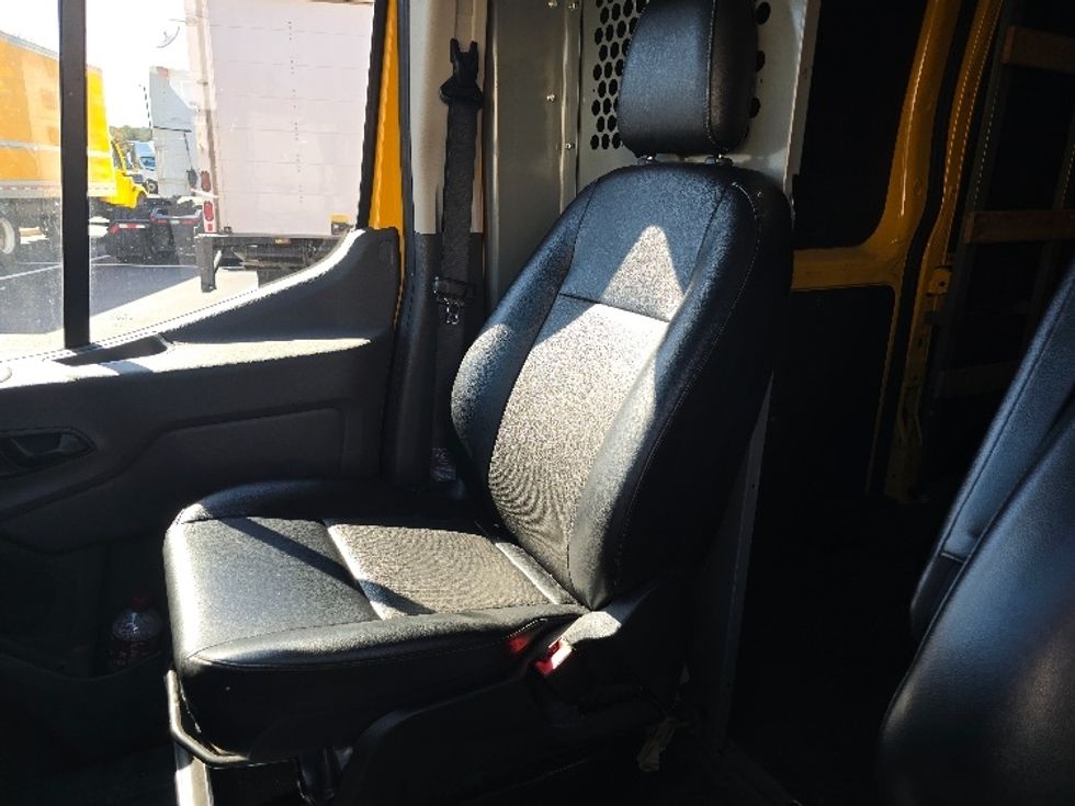 Cargo Van (Panel Van)-Light and Medium Duty Trucks-Ford-2021-Transit 250-Atlanta (Forest Park)-GA-157,416\n\t\tmiles-$ 21,750 - Image 18