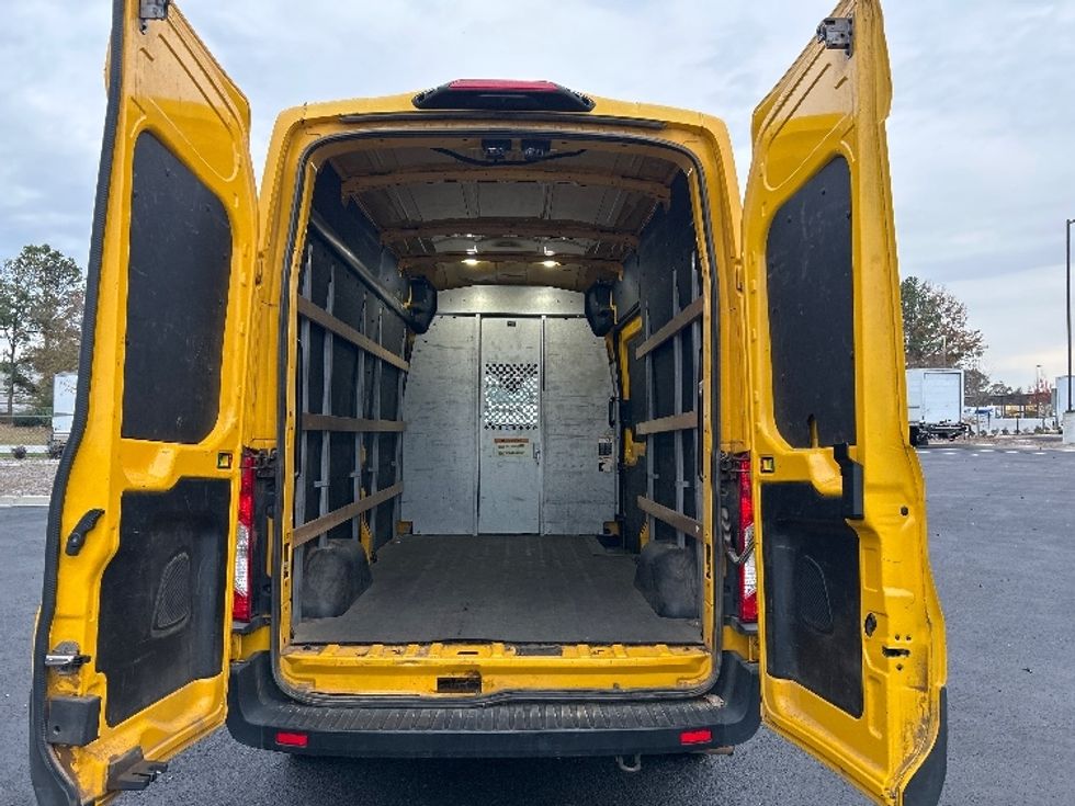 Cargo Van (Panel Van)-Light and Medium Duty Trucks-Ford-2021-Transit 250-Atlanta (Forest Park)-GA-169,529\n\t\tmiles-$ 19,500 - Image 8