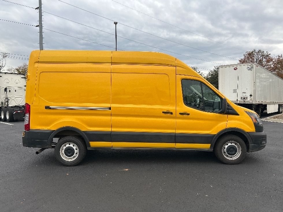 Cargo Van (Panel Van)-Light and Medium Duty Trucks-Ford-2021-Transit 250-Atlanta (Forest Park)-GA-169,529\n\t\tmiles-$ 19,500 - Image 14