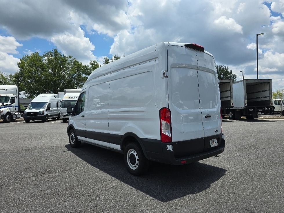 Cargo Van (Panel Van)-Light and Medium Duty Trucks-Ford-2021-Transit 250-Atlanta (Forest Park)-GA-49,529\n\t\tmiles-$ 37,000 - Image 6