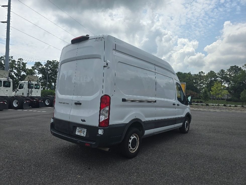 Cargo Van (Panel Van)-Light and Medium Duty Trucks-Ford-2021-Transit 250-Atlanta (Forest Park)-GA-64,913\n\t\tmiles-$ 35,500 - Image 12