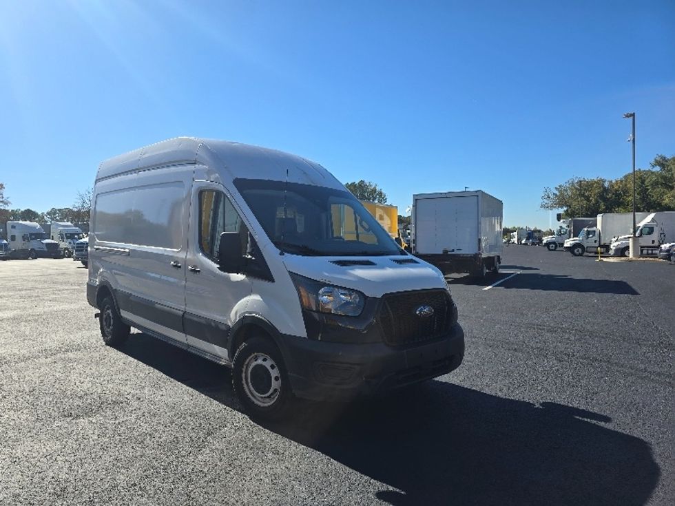 Cargo Van (Panel Van)-Light and Medium Duty Trucks-Ford-2021-Transit 250-Atlanta (Forest Park)-GA-76,683\n\t\tmiles-$ 35,500 - Image 1
