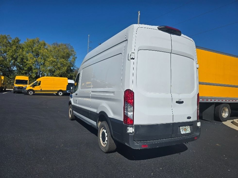 Cargo Van (Panel Van)-Light and Medium Duty Trucks-Ford-2021-Transit 250-Atlanta (Forest Park)-GA-85,260\n\t\tmiles-$ 35,000 - Image 6