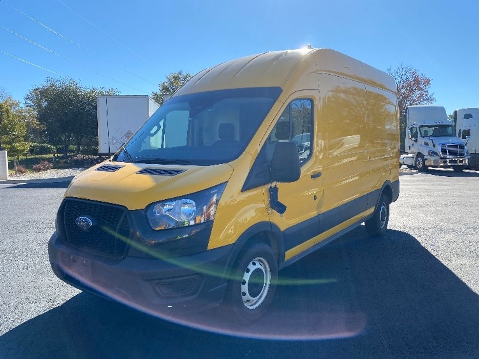 Cargo Van (Panel Van)-Light and Medium Duty Trucks-Ford-2021-Transit 250-Atlanta (Forest Park)-GA-85,348\n\t\tmiles-$ 31,500 - Image 3