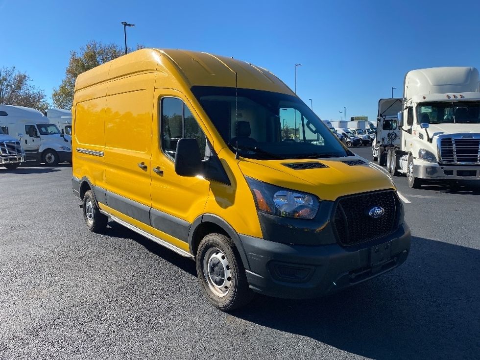 Cargo Van (Panel Van)-Light and Medium Duty Trucks-Ford-2021-Transit 250-Atlanta (Forest Park)-GA-85,348\n\t\tmiles-$ 31,500 - Image 1