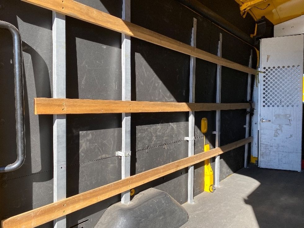 Cargo Van (Panel Van)-Light and Medium Duty Trucks-Ford-2021-Transit 250-Atlanta (Forest Park)-GA-85,348\n\t\tmiles-$ 31,500 - Image 10