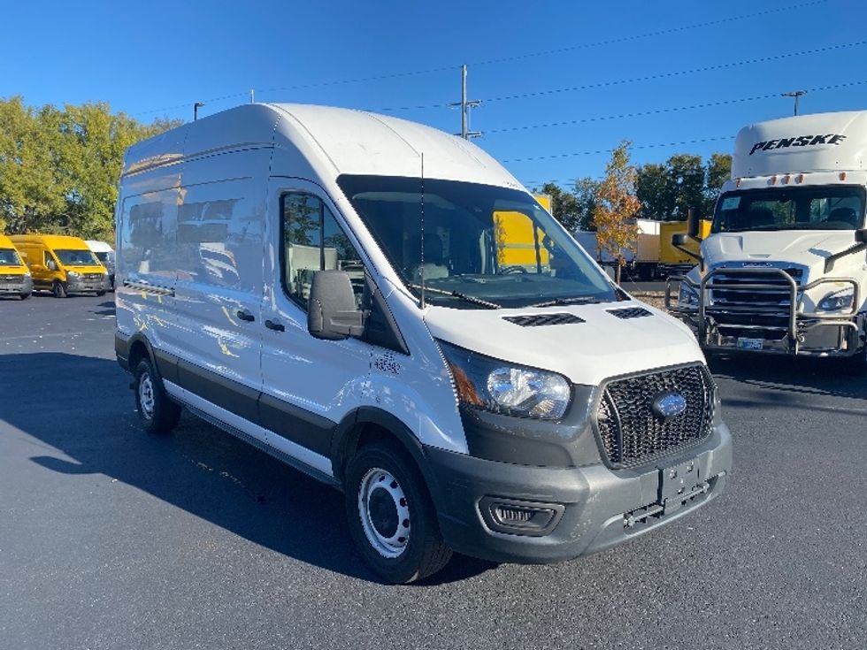 Cargo Van (Panel Van)-Light and Medium Duty Trucks-Ford-2021-Transit 250-Atlanta (Forest Park)-GA-94,127\n\t\tmiles-$ 34,000 - Image 1