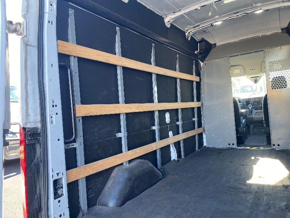 Cargo Van (Panel Van)-Light and Medium Duty Trucks-Ford-2021-Transit 250-Atlanta (Forest Park)-GA-94,127\n\t\tmiles-$ 34,000 - Image 10