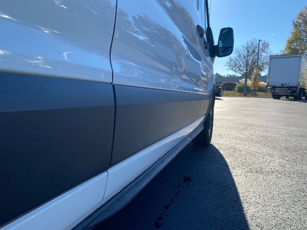 Cargo Van (Panel Van)-Light and Medium Duty Trucks-Ford-2021-Transit 250-Atlanta (Forest Park)-GA-94,127\n\t\tmiles-$ 34,000 - Image 13