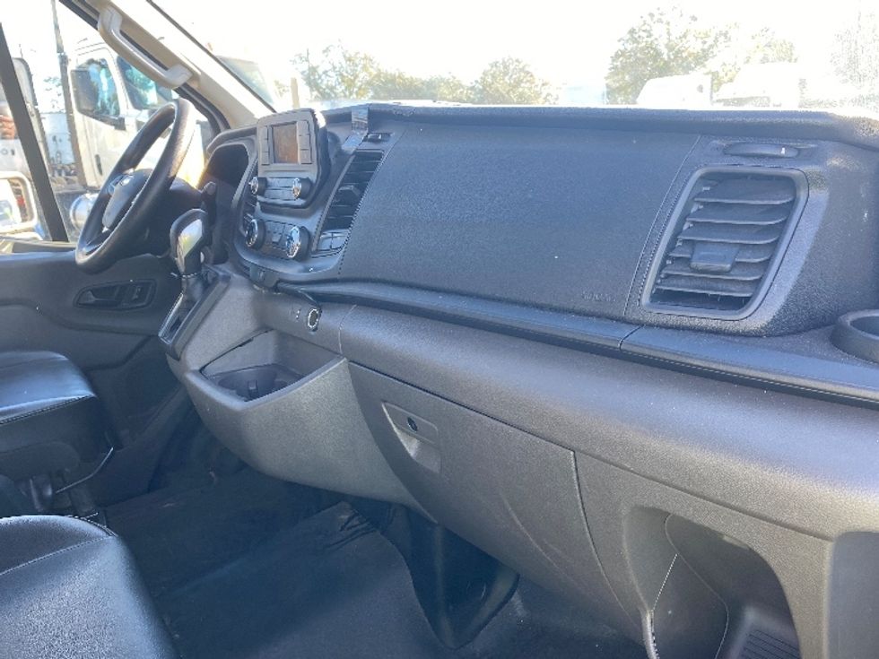 Cargo Van (Panel Van)-Light and Medium Duty Trucks-Ford-2021-Transit 250-Atlanta (Forest Park)-GA-94,127\n\t\tmiles-$ 34,000 - Image 20
