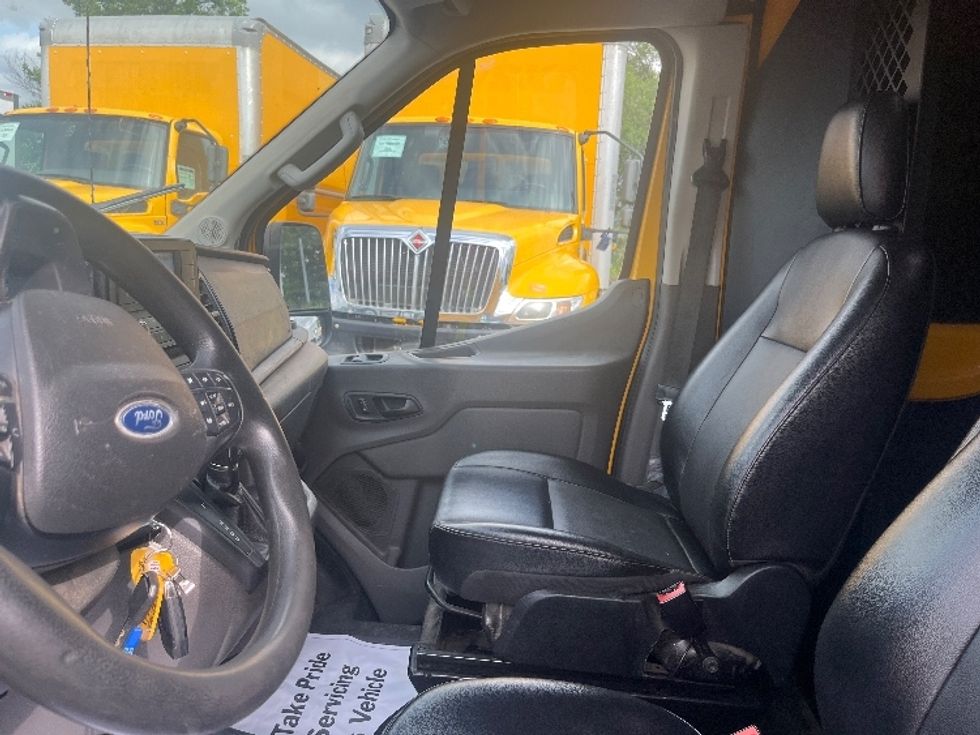 Cargo Van (Panel Van)-Light and Medium Duty Trucks-Ford-2021-Transit 250-Atlanta (Forest Park)-GA-96,817\n\t\tmiles-$ 29,750 - Image 17