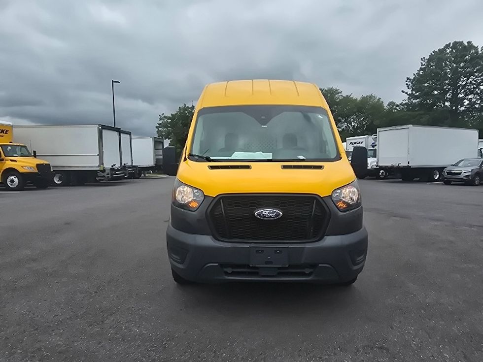 Cargo Van (Panel Van)-Light and Medium Duty Trucks-Ford-2021-Transit 250-Atlanta (Forest Park)-GA-99,798\n\t\tmiles-$ 29,500 - Image 2