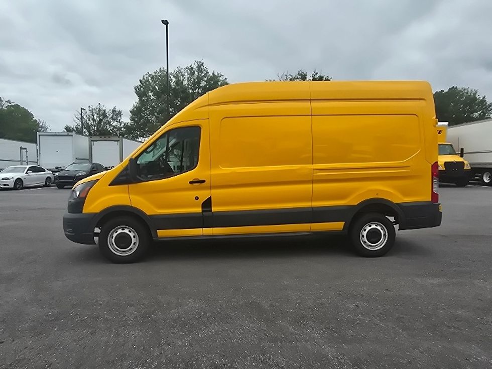 2021 Ford Transit photo 3
