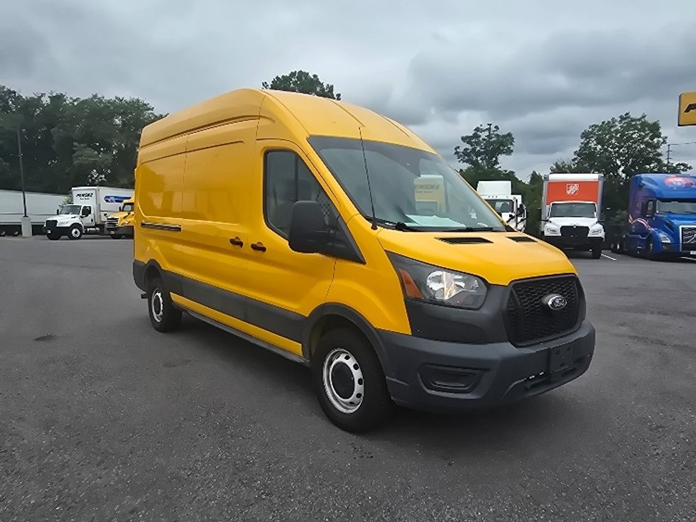 Cargo Van (Panel Van)-Light and Medium Duty Trucks-Ford-2021-Transit 250-Atlanta (Forest Park)-GA-99,798\n\t\tmiles-$ 29,500 - Image 1