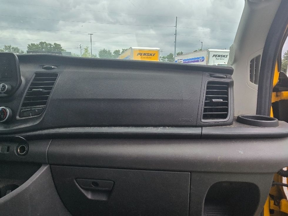 Cargo Van (Panel Van)-Light and Medium Duty Trucks-Ford-2021-Transit 250-Atlanta (Forest Park)-GA-99,798\n\t\tmiles-$ 29,500 - Image 20