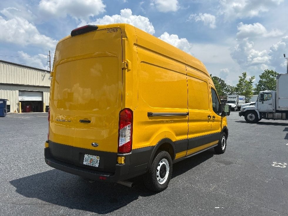 Cargo Van (Panel Van)-Light and Medium Duty Trucks-Ford-2021-Transit 250-Atlanta-GA-106,230\n\t\tmiles-$ 28,500 - Image 13