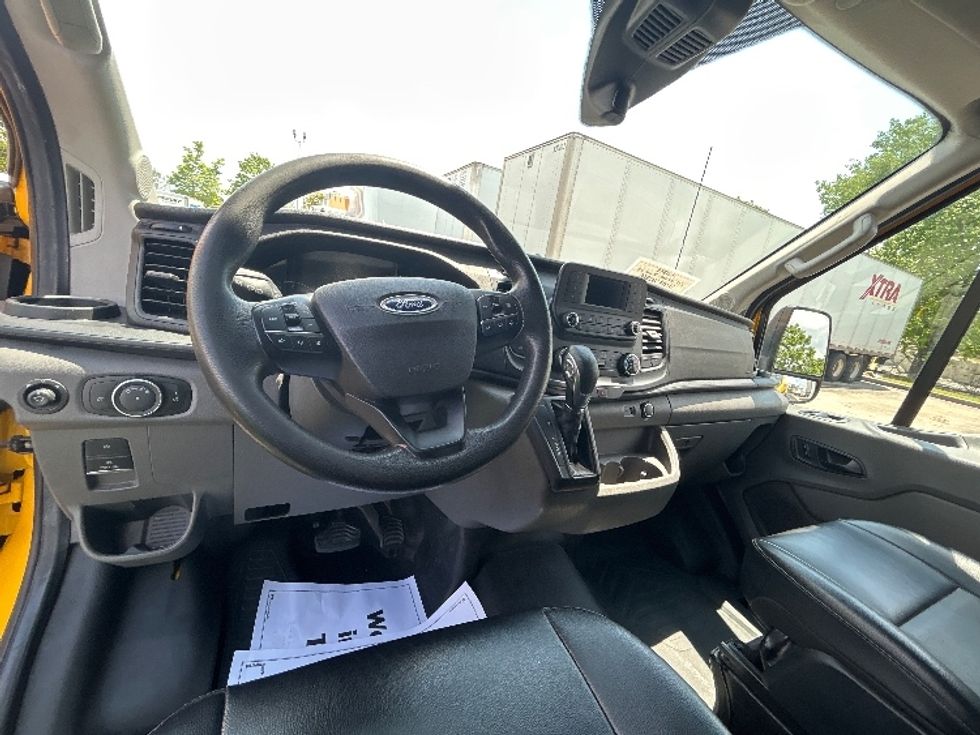 Cargo Van (Panel Van)-Light and Medium Duty Trucks-Ford-2021-Transit 250-Atlanta-GA-106,230\n\t\tmiles-$ 28,500 - Image 17