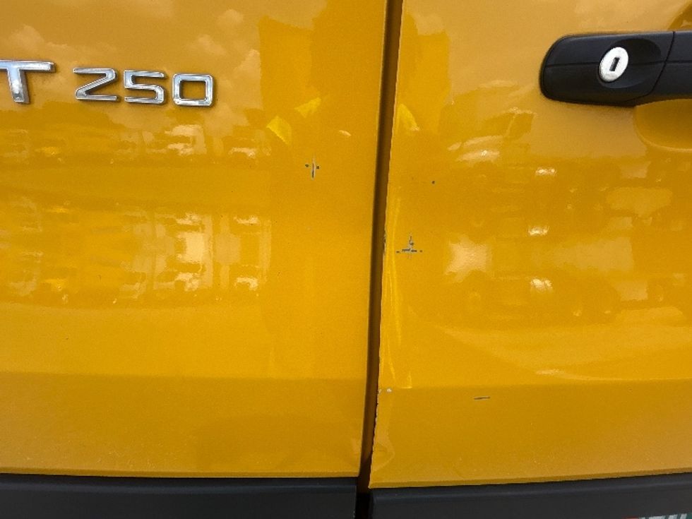 Cargo Van (Panel Van)-Light and Medium Duty Trucks-Ford-2021-Transit 250-Atlanta-GA-106,230\n\t\tmiles-$ 28,500 - Image 26