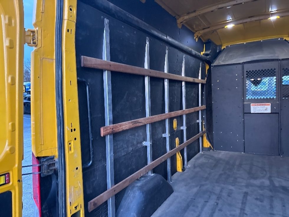 Cargo Van (Panel Van)-Light and Medium Duty Trucks-Ford-2021-Transit 250-Atlanta-GA-127,399\n\t\tmiles-$ 26,250 - Image 10
