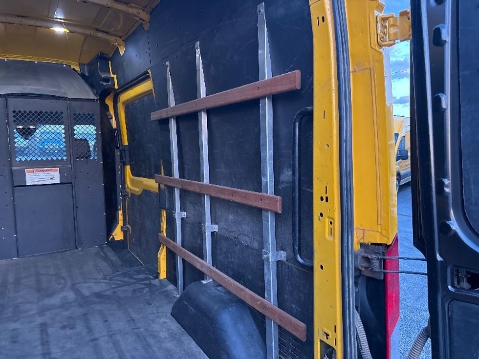 Cargo Van (Panel Van)-Light and Medium Duty Trucks-Ford-2021-Transit 250-Atlanta-GA-127,399\n\t\tmiles-$ 26,250 - Image 11